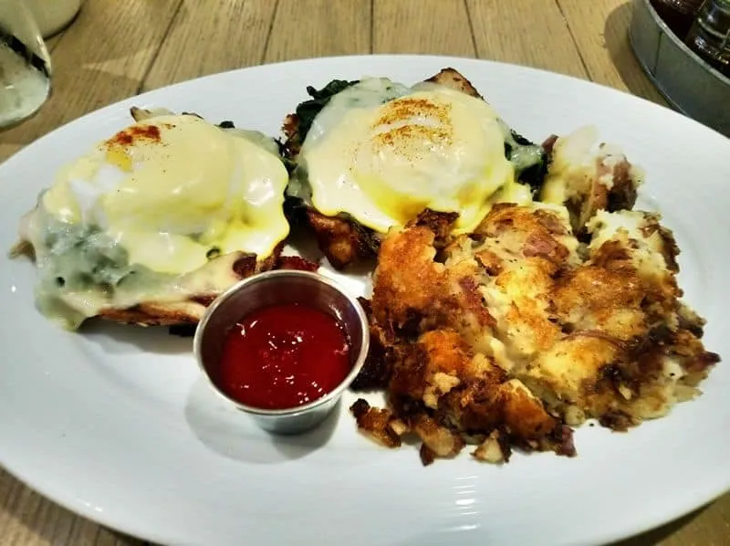 Eggs Benedict at the Pantry