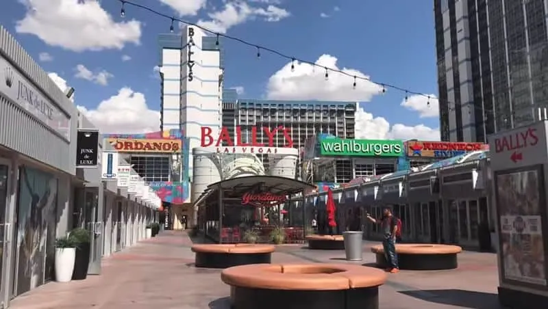 grand bazaar shops las vegas