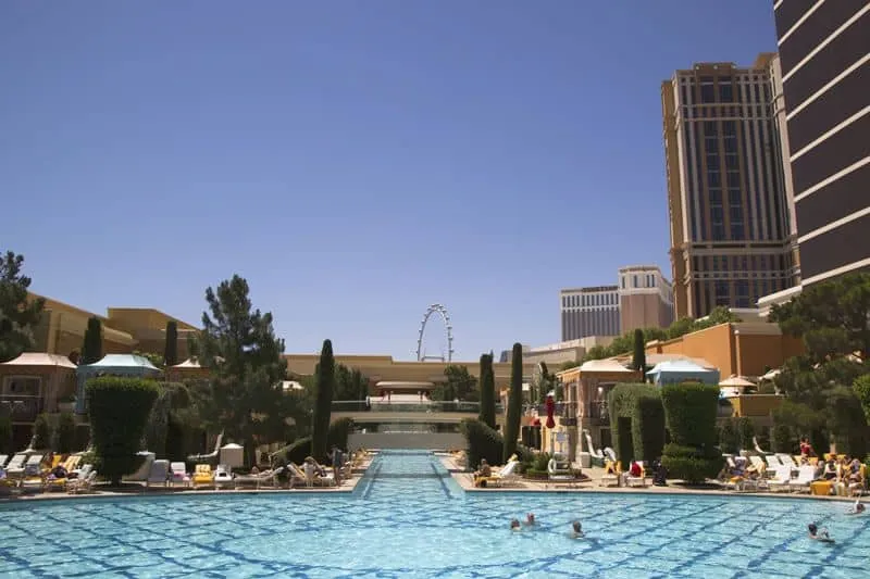 relaxing vegas pool