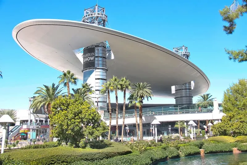 Fashion-Show-Mall-In-Las-Vegas