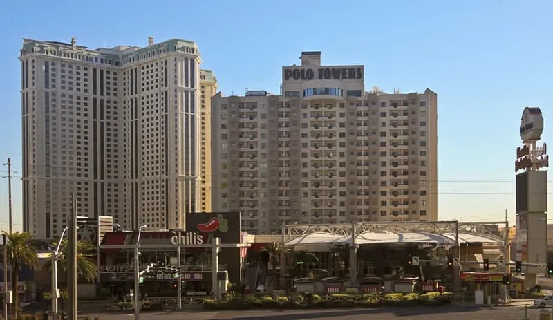 Hawaiian Marketplace in Vegas