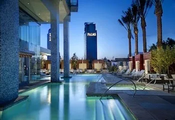 Palms Hotel