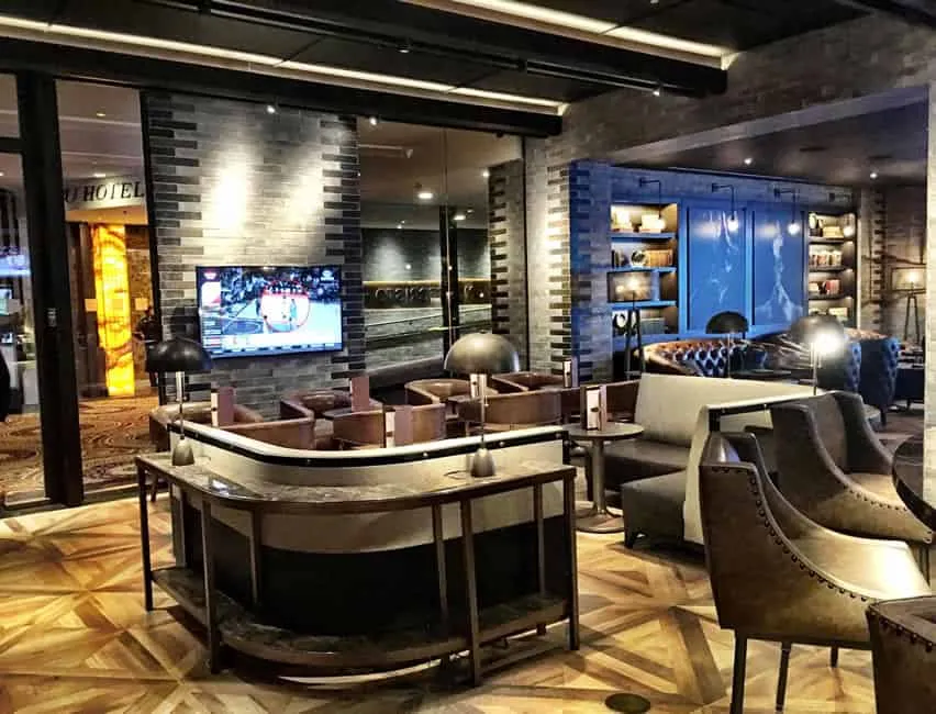 Montecristo Cigar Bar