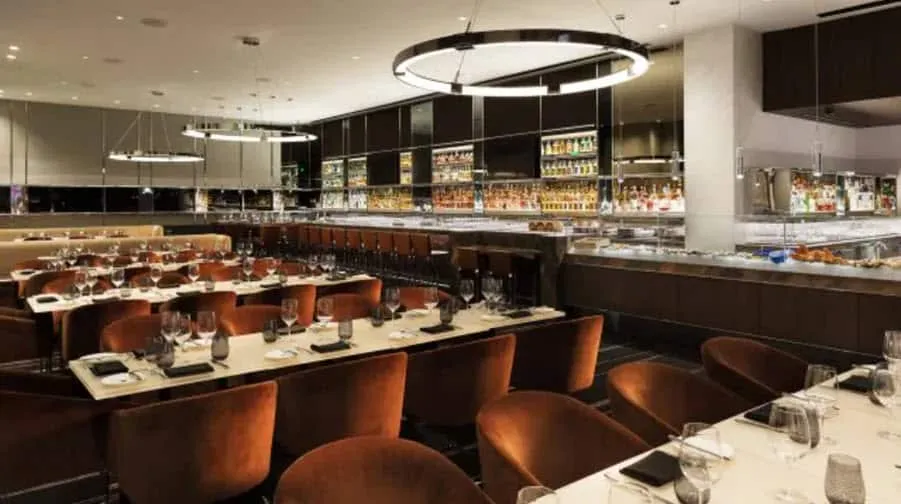 Cut by Wolfgang Puck at Plazzo 