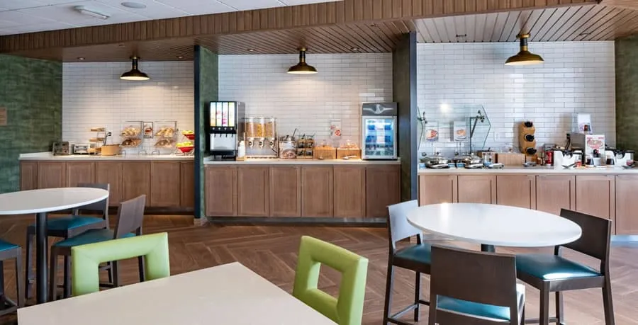 Fairfield Inn and Suites breakfast