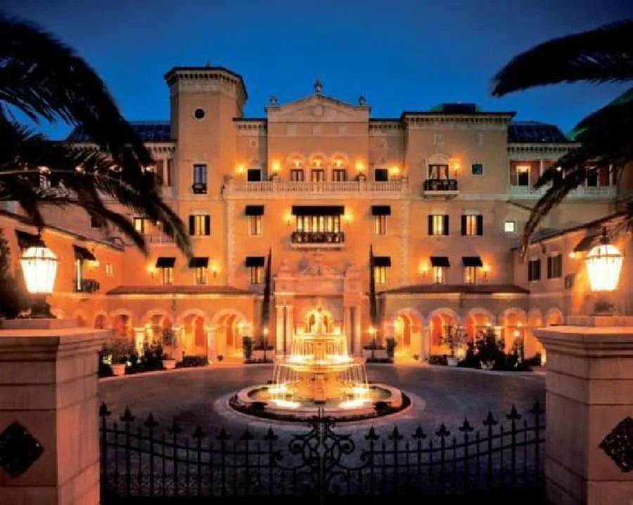 MGM Grand Mansions