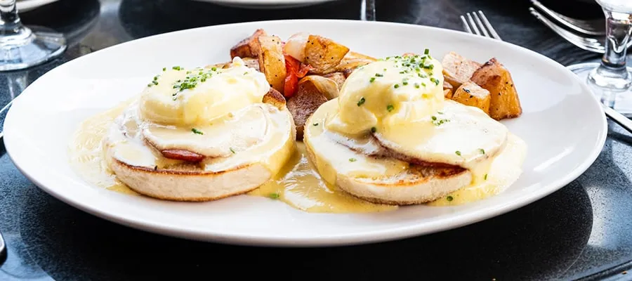 mon ami gabi bethesda eggs benedict brunch
