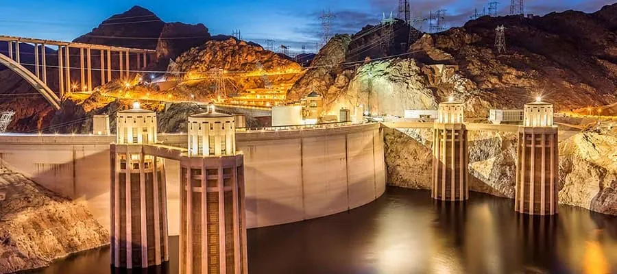 Small-Group 3 Hour Hoover Dam Mini Tour
