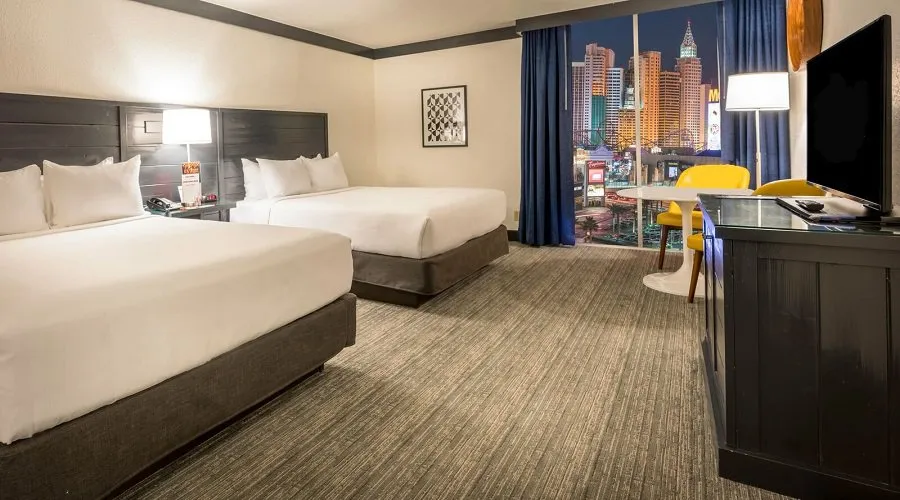 OYO Hotel las vegas balcony rooms