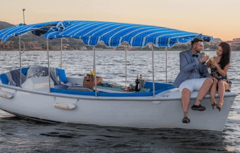 Electric-Boat-Rental