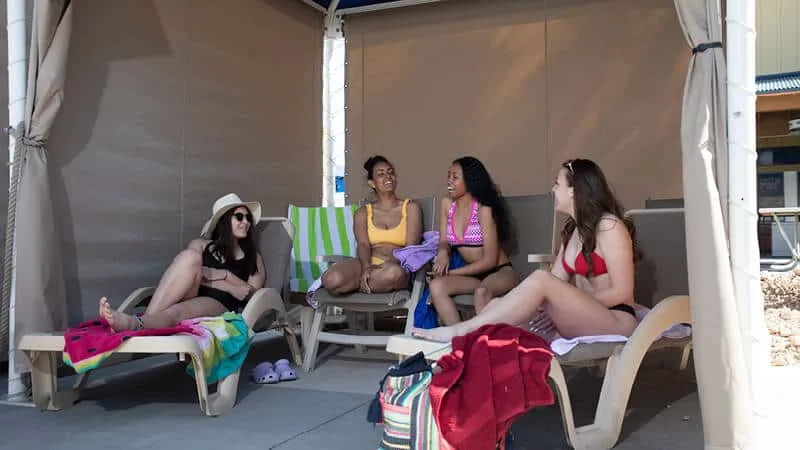 Standard Cabana