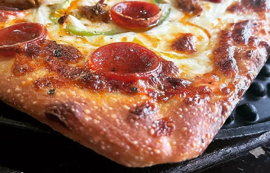 Naked City Pizza