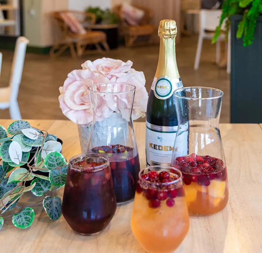 Beverages & Cocktails