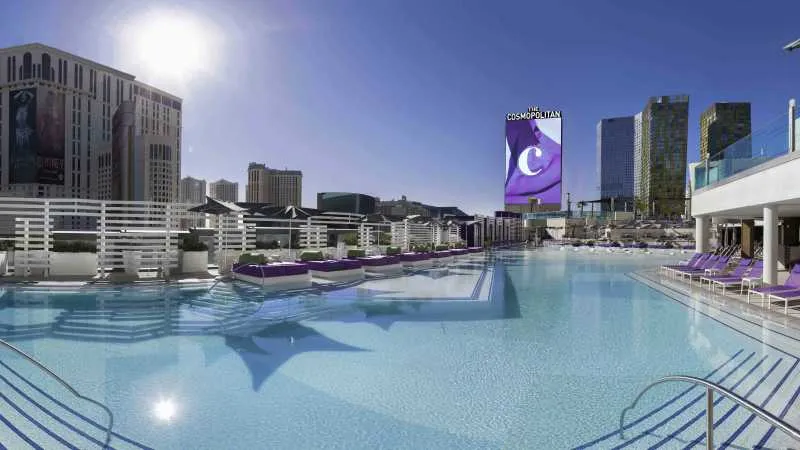Vegas Pools Open Year-Round