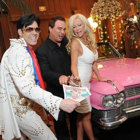 the elvis wedding chapel