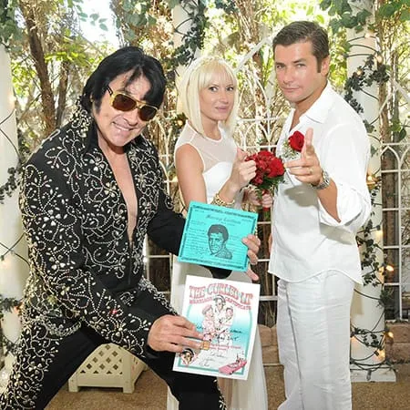 the elvis wedding chapel