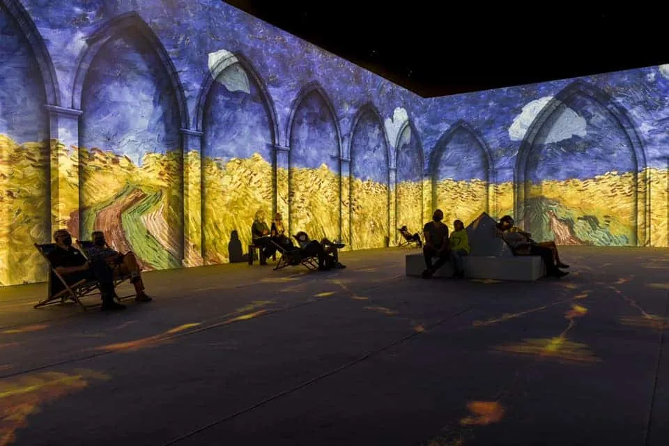 van gogh immersive experience