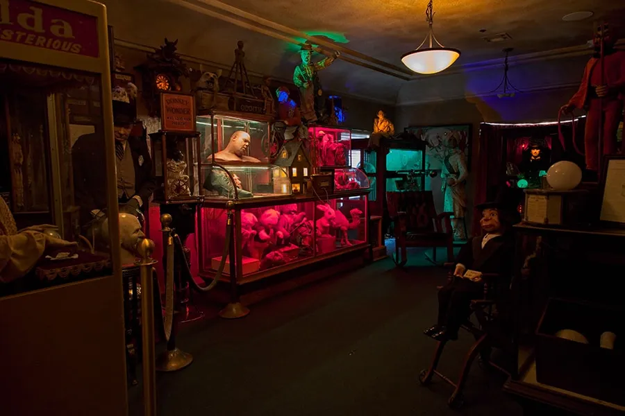 zak bagans haunted museum 4