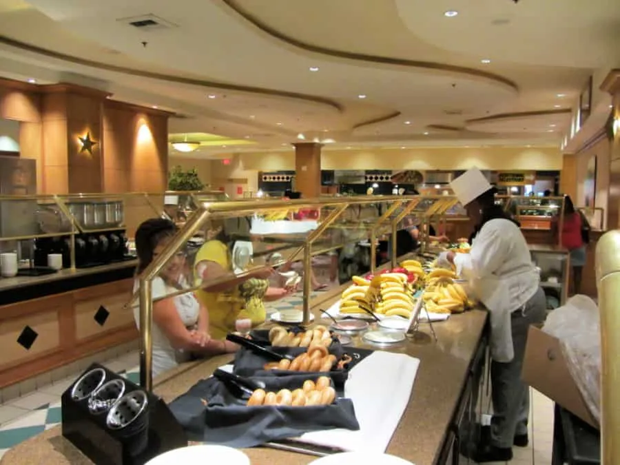 circus circus buffet bagels fruit