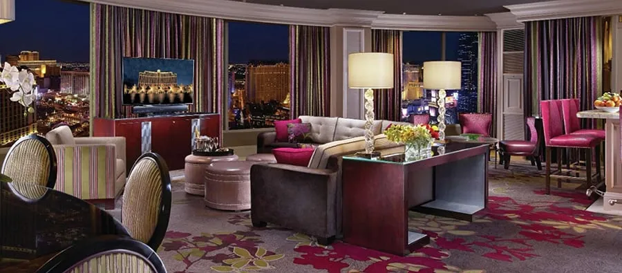 Lakeview Suite Living Room