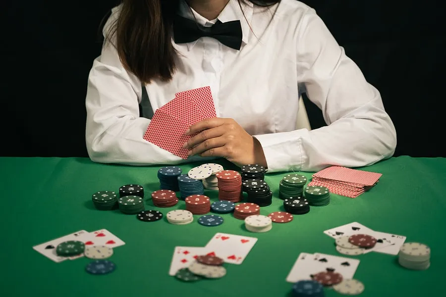Casino Dealer Tips