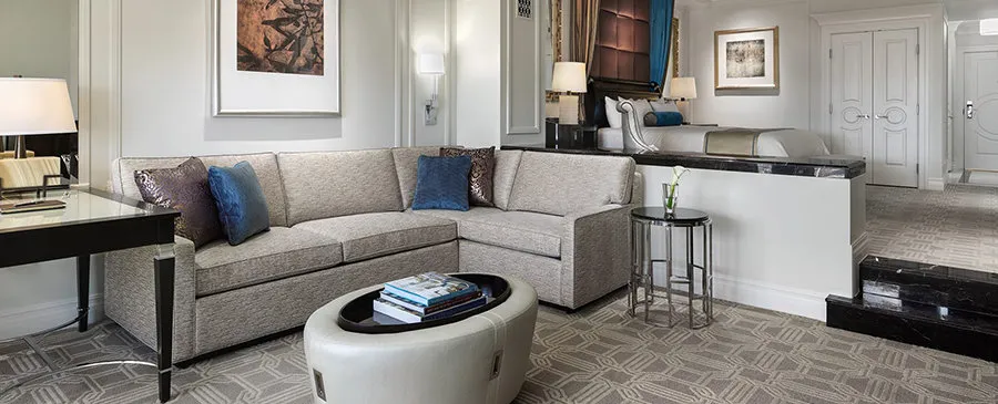 the palazzo las vegas luxury king suite