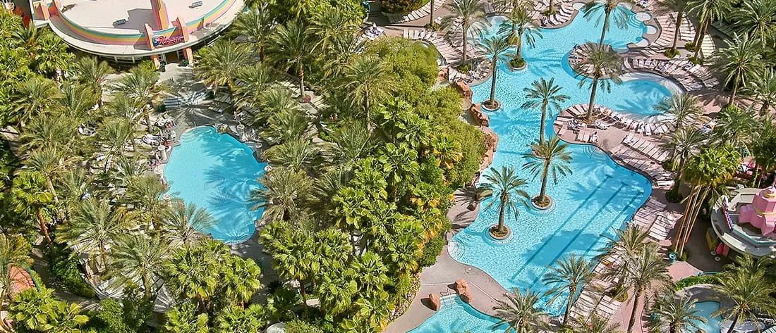 Vegas Pools Open Year-Round