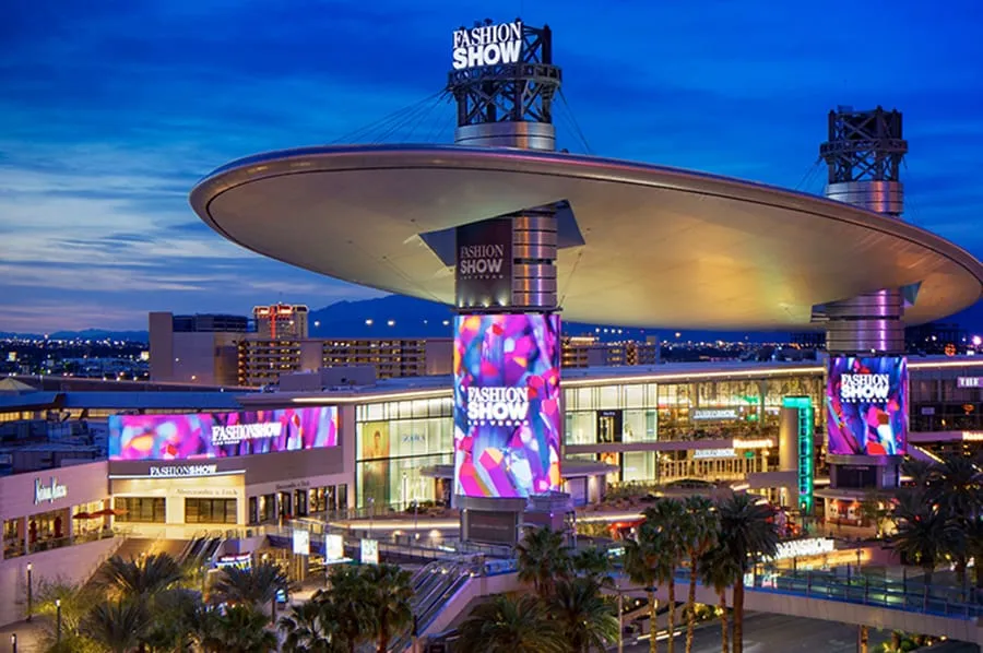 fashion show mall