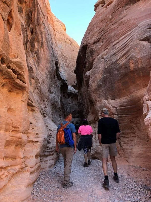 photographers dream valley of fire hiking tour by riverdogz
