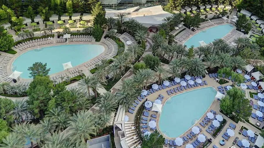 Vegas Pools Open Year-Round