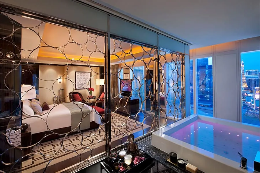 PRESIDENTIAL TWO-BEDROOM SUITE