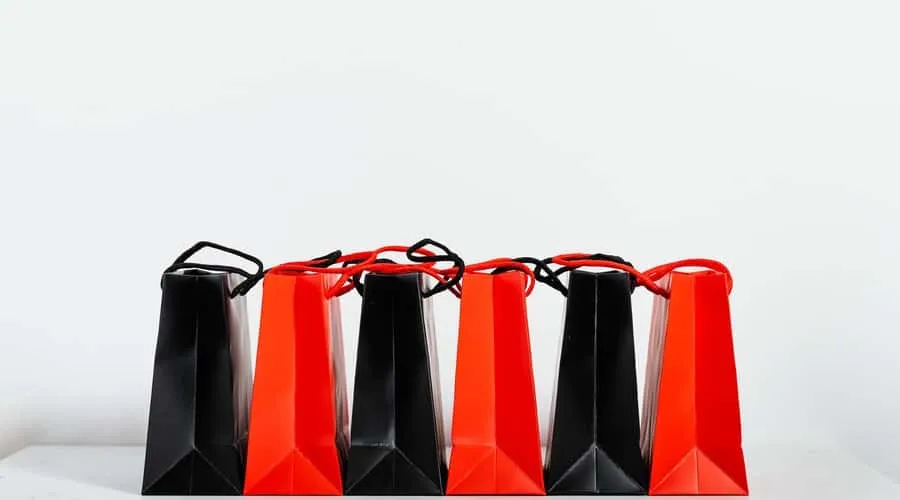 Gifts, Clothing, and Boutique Shopping