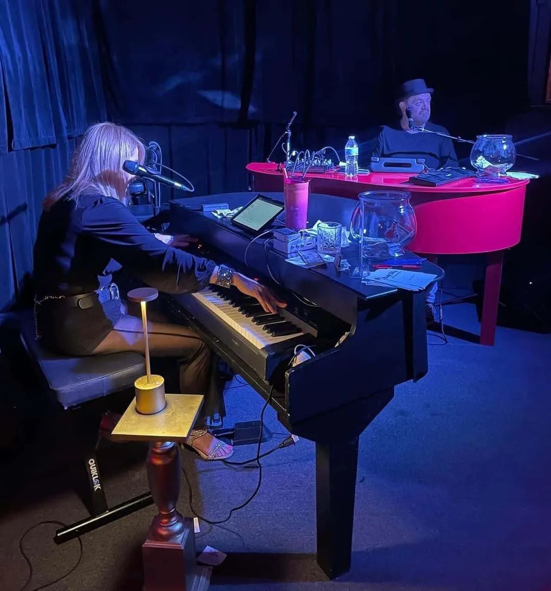 Star Piano Cocktail Lounge