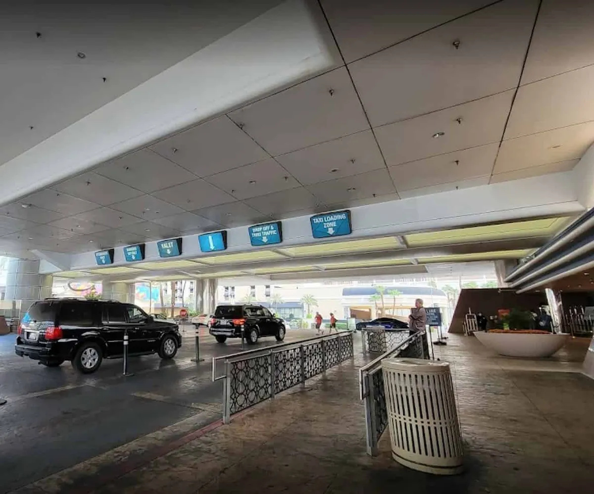Horseshoe Las Vegas Hotel Parking