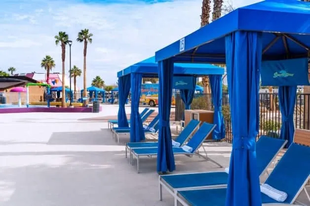Circus Circus Cabana