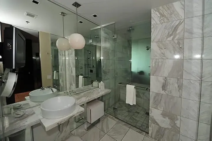Entire Condo at Palms Place with Strip View