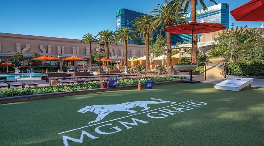 MGM Grand Pool 
