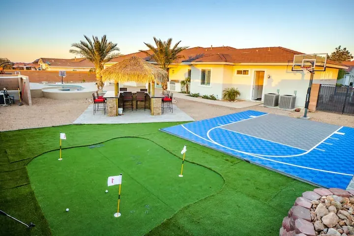 Modern 3,400 SqFt House