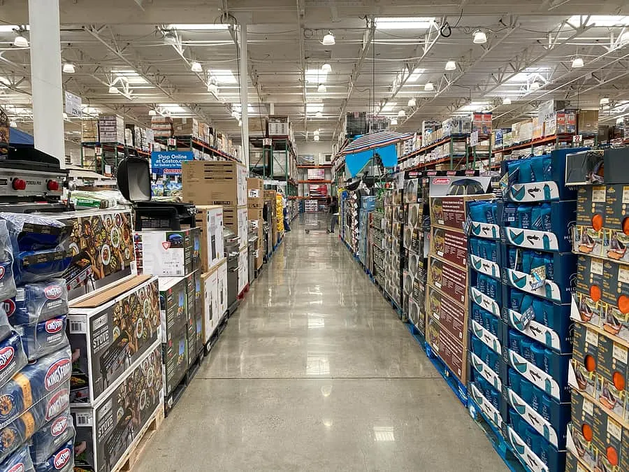 Retail Warehouse