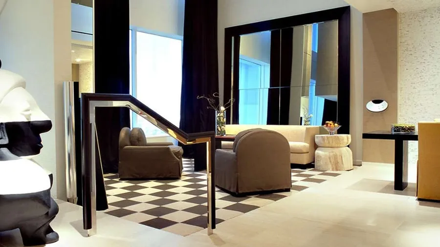 SKYLOFTS Three Bedroom Loft