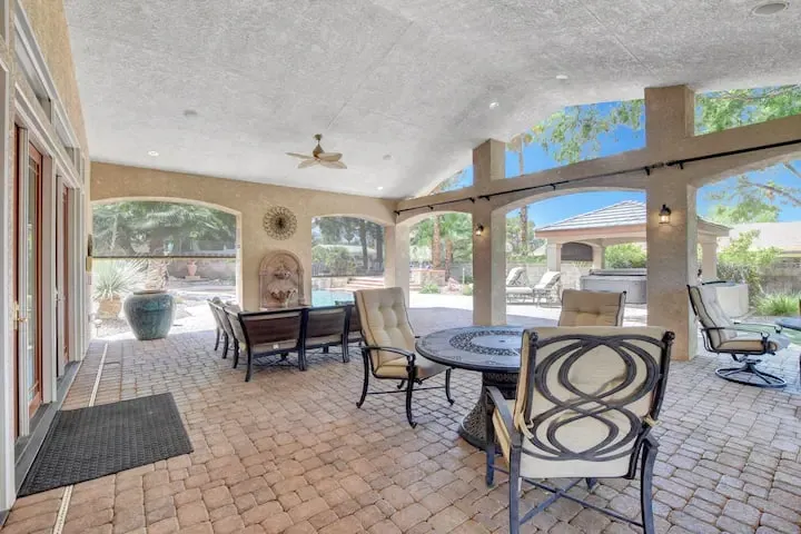 Super Private Vegas Retreat Close To Strip
