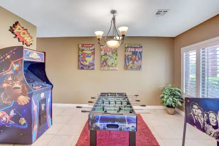 Super Private Vegas Retreat Close To Strip