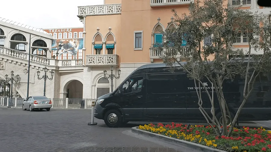 Venetian Valet Parking