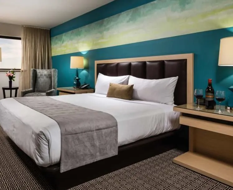 Downtown Grand Tower One Bedroom Suite