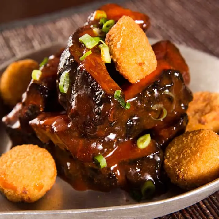 Gilley's Saloon, Dance Hall & Bar-B-Que