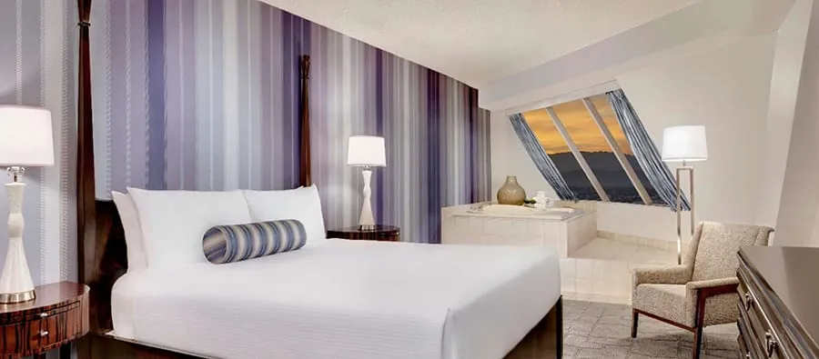 Suites at Luxor Hotel and Casino 