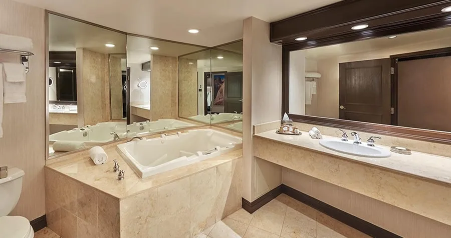 Treasure Island Petite Suite