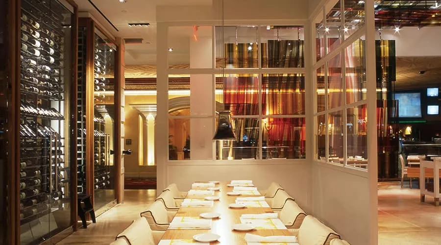 Wolfgang Puck Bar & Grill Dining Room