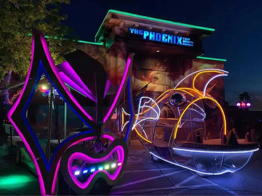 Phoenix Bar & Lounge