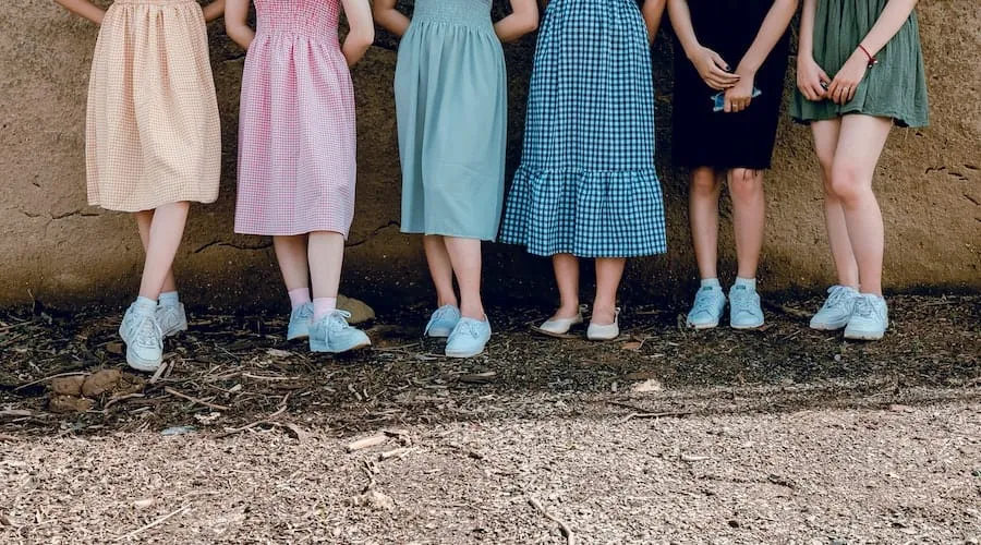 What To Wear Monthly Guide